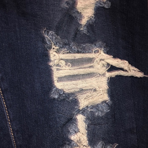 High Rise Distressed Jeans - Picture 3 of 9